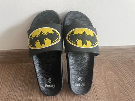 Slapky batman, sinsay,36