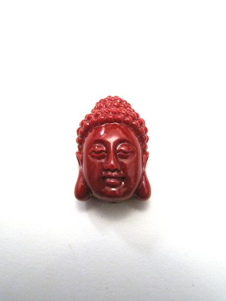 Tmavočervená korálka budha - hlava,