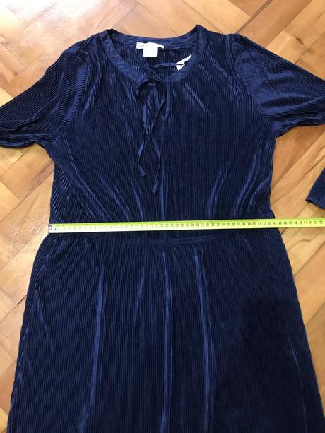 Modré šaty s dlhým rukávom, 44