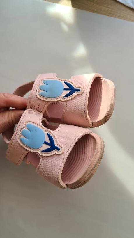 Topanky k vode 22/23, reserved,22