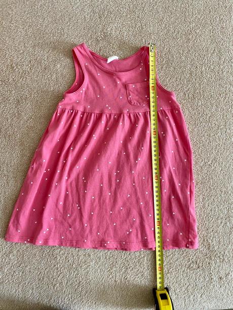 Saty letne pre dievca, 98