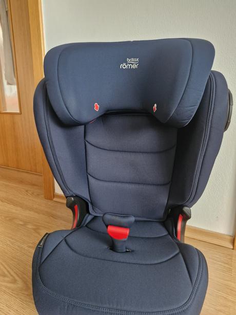 Autosedačka 15-36 kg, britax