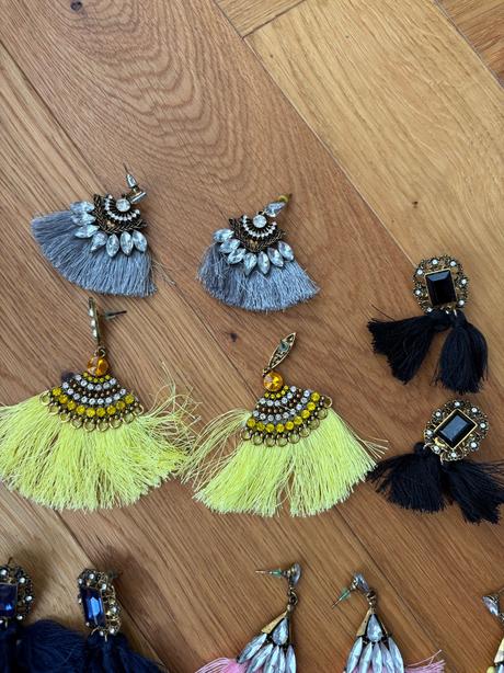 Náušnice vysiace bižu, 