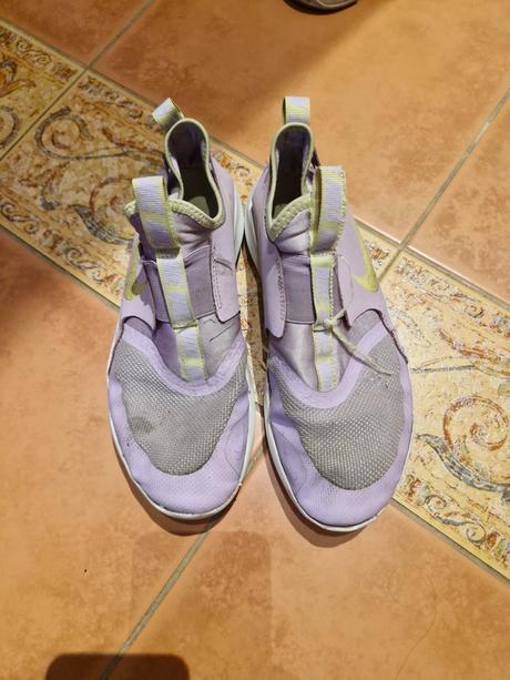 Tenisky na darovanie_za postovne, nike,39