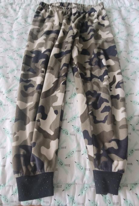 Teplaky -maskacove, primark,116