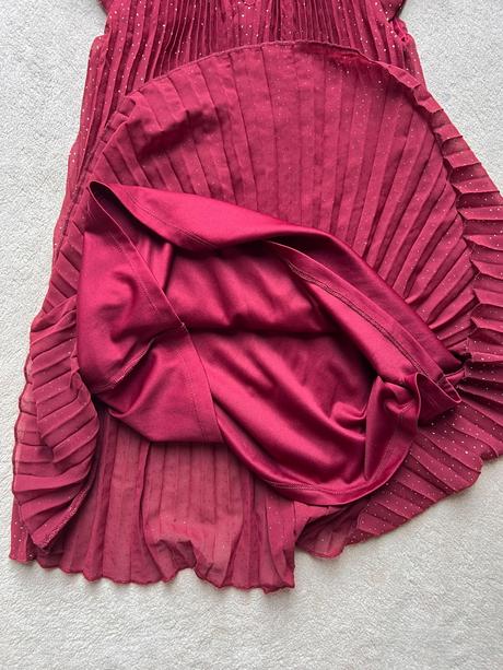 Vianočné šaty, c&a,122