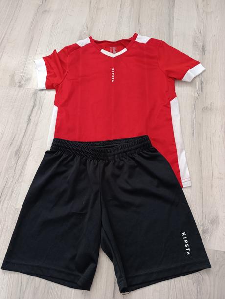 Futbalový dres, 140