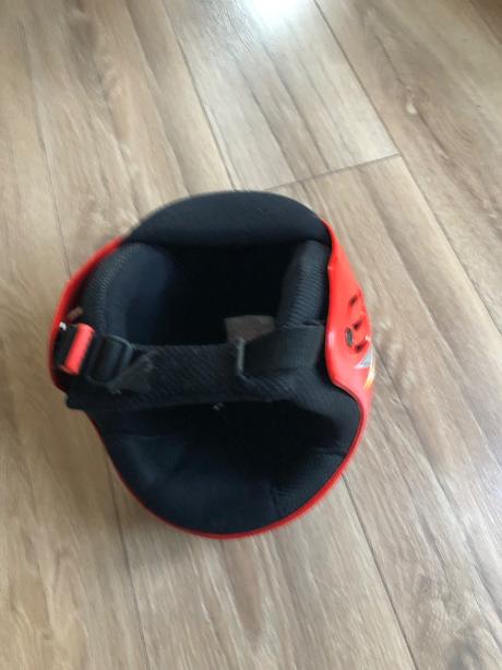 Prilba na zimné športy, xs