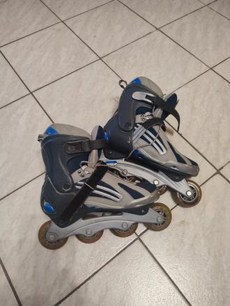 Kolieskové korčule, 42