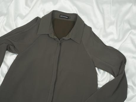 Kvalitná letná blúzka, s