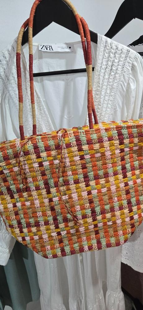 Slamena taška zara, zara