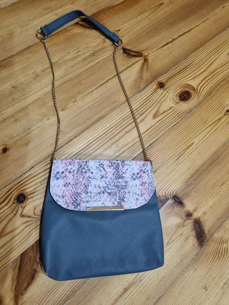 Kabelka top nový stav,