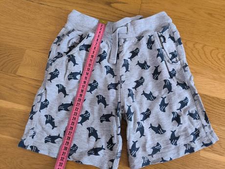 Kraťasy zraloky, 116