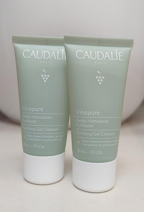 Nove kremy caudalie,
