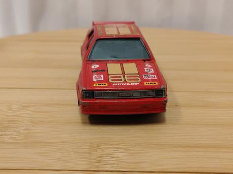 Zber kovový veterán audi quattro 1986-1992 bburago,