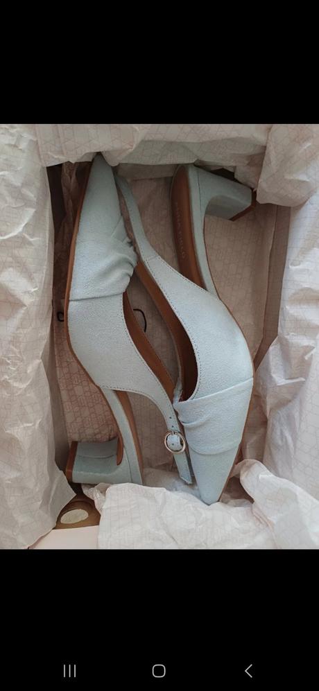 Lodičky anna field, 37