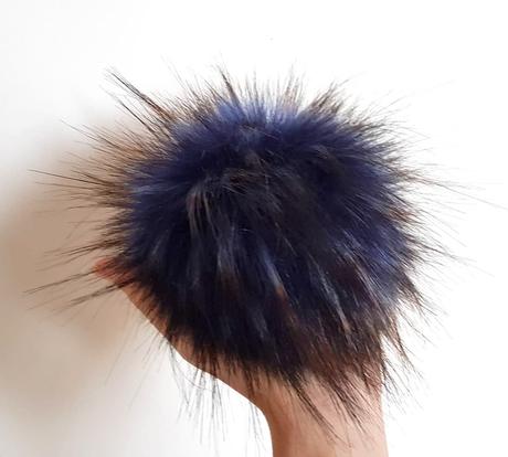 Kožušinový brmbolec 73, 