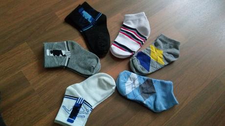 Nízke ponožky, kotníčkové, veľ. 86/98 resp. 21/23, 86