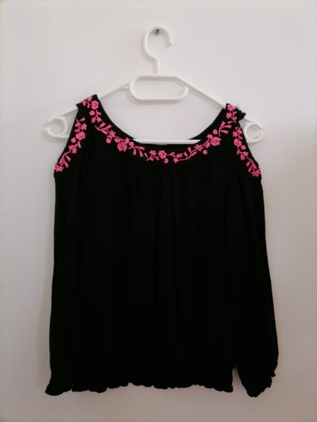 Čierna blúzka, takko,146