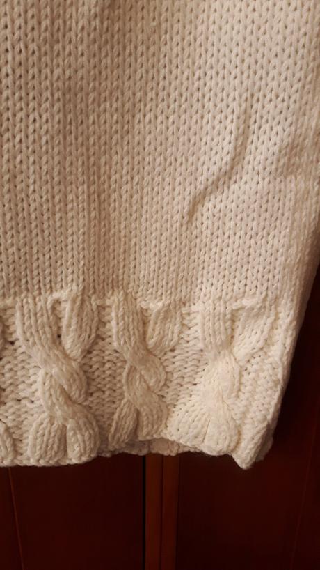 Dlhý pletený sveter na zapínanie, m