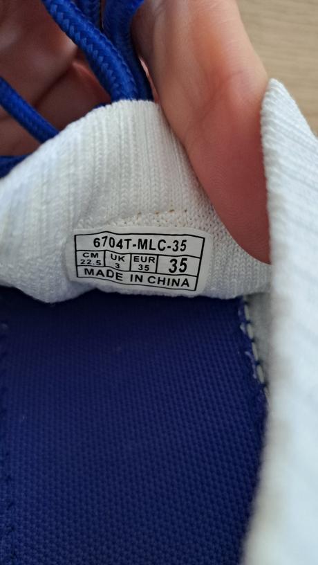 Tenisky, reserved,35