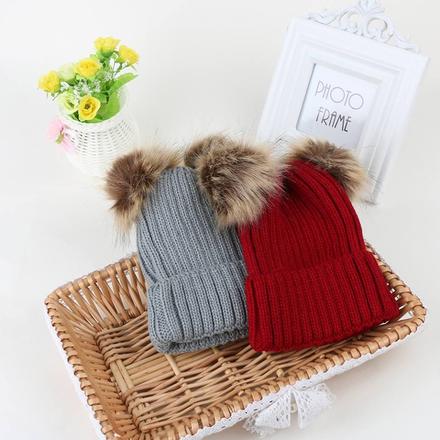 Ciapky s brmbolcami, m