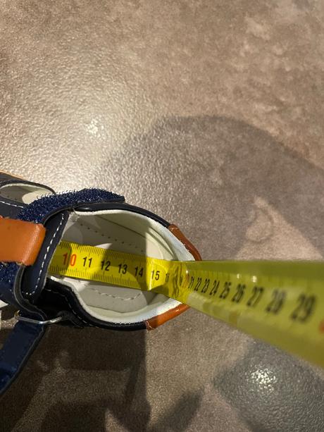 Sandale, coccodrillo,25