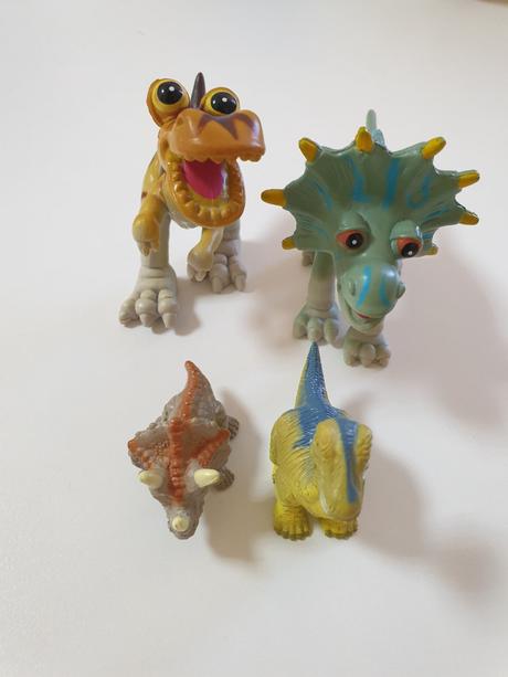 Dinosauri 4ks,
