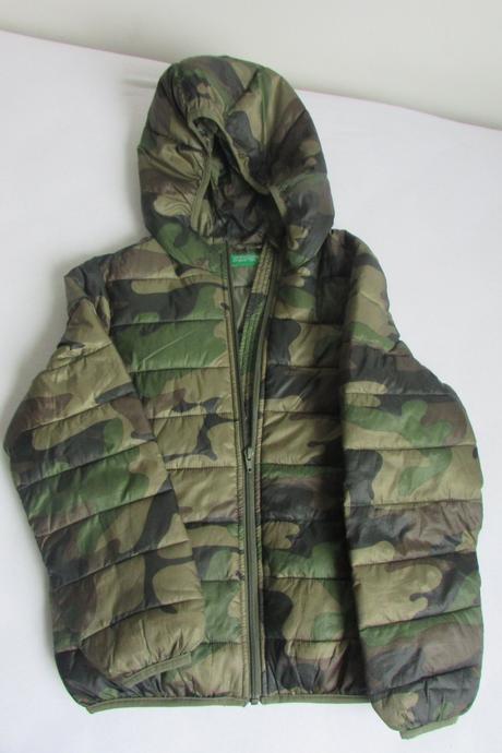 Zimna bunda, benetton,146