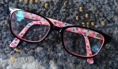 Okuliarky pre dievčatá, 