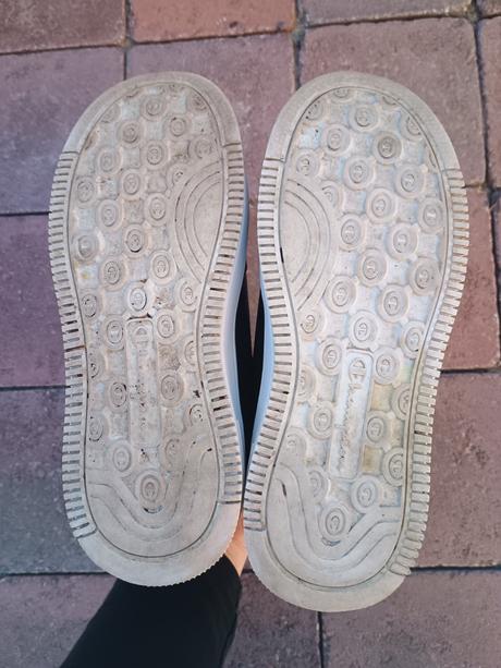 Tenisky, champion,35