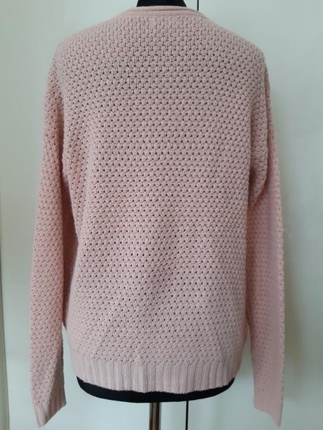 Sveter, 42