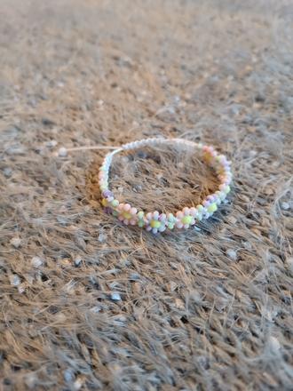 Handmade náramok s kvetmi, 