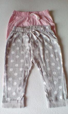 Dvoje tepláčiky + 1 gratis, f&f,80