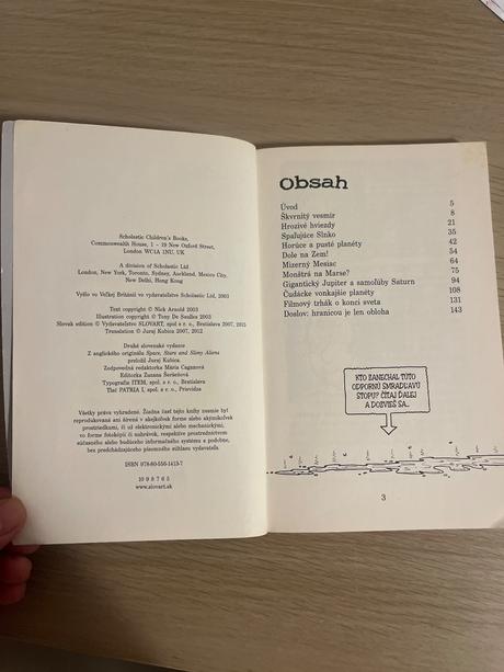 Vesmír, hviezdy a slizkí ufóni, 