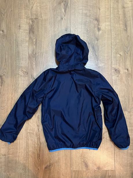 Chlapčenská vetrovka s flisom veľ. 128, quechua,128