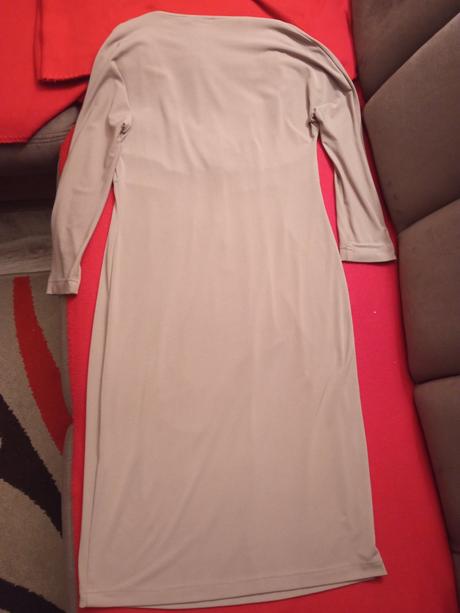 Elastické elegantné šaty, m