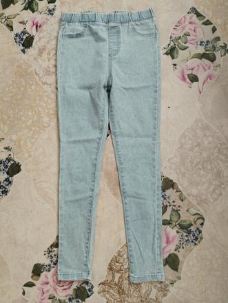 Dievčenské džeginsy, sinsay,152