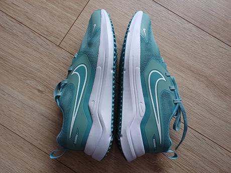 Bežecké tenisky, nike,37