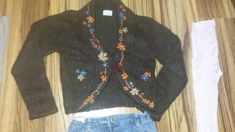 Svetrik next + sukna + 2 pancuchy, 104–116