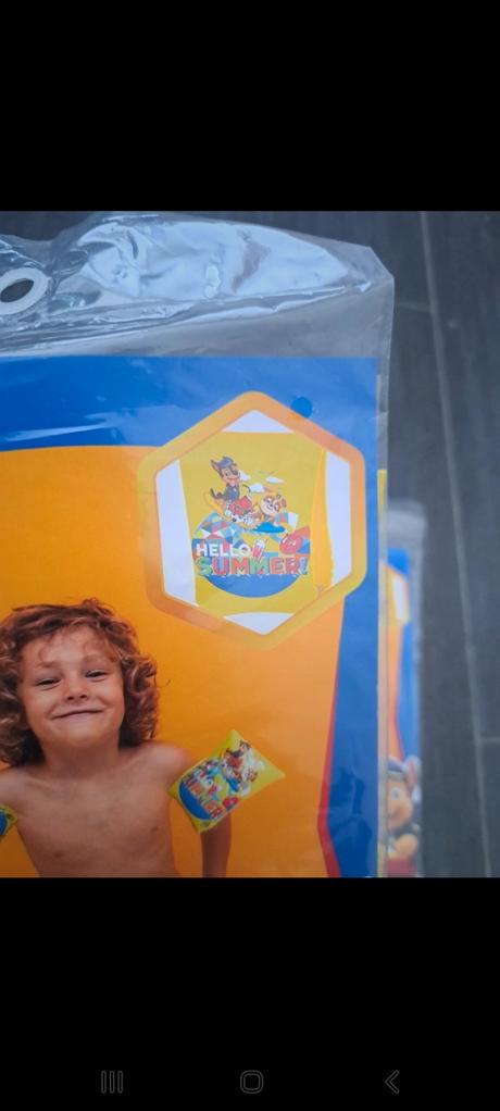 2x rukavniky na plávanie, 