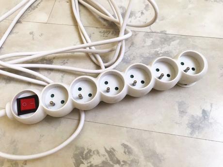 Predpäťová predlžovačka 5m/6x zásuvka, 