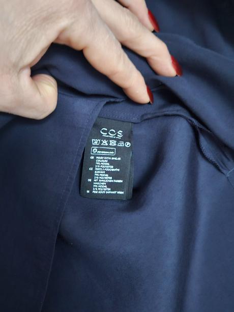 Tmavomodrá blúzka cos 40, cos,40