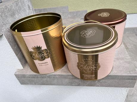 Veľké plechové krabice na odkladanie vecí, 