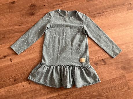 La bambola 122/128, 122