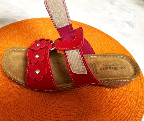 Pohodlné šlapky na klinovom podpätku, 38