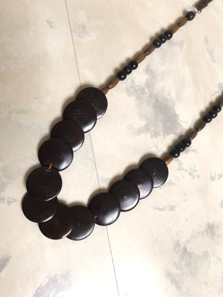 Drevený náhrdelník, 