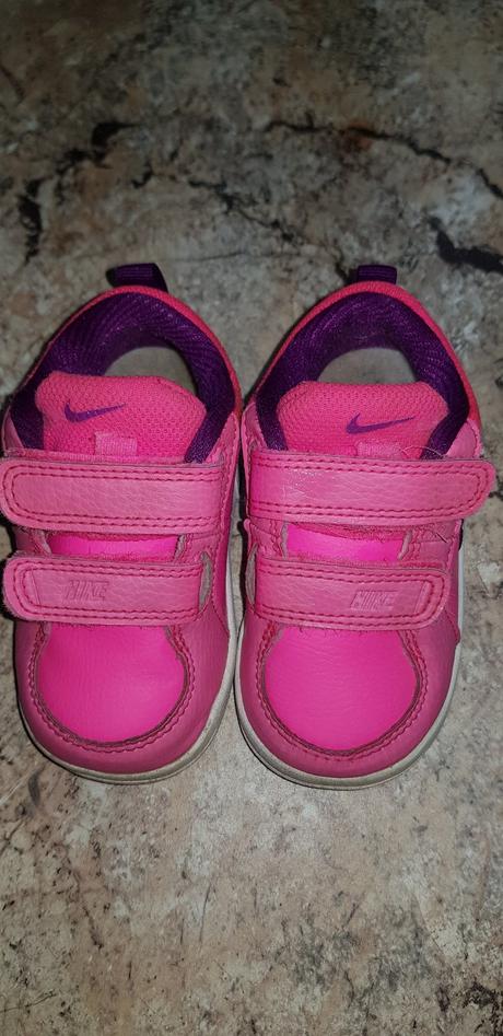 Dievčenské  tenisky, nike,21