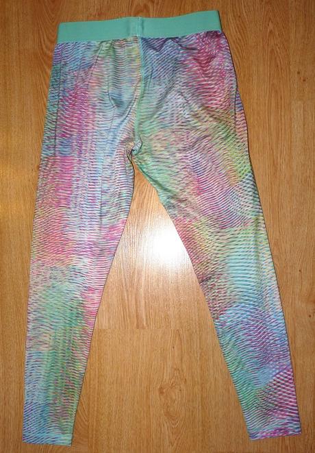 Mnohofarebné usa pro, 158