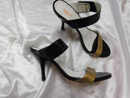 Luxusne kožene sandalky, 38